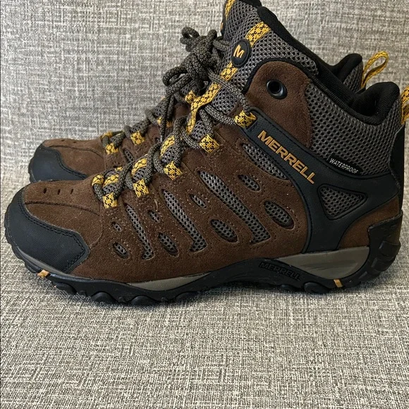 Merrell Men's Brown Hiking Boots with Yellow Accents - Picture 5 of 16